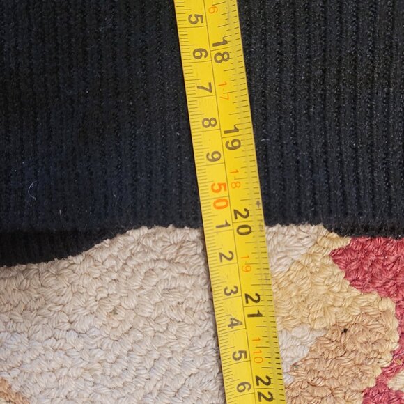 🎉NWT🎉Lulus Winter Love Brown and Black Color Block Cardigan Sweater - Picture 7 of 7